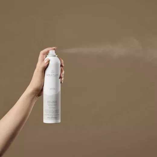 PAUL MITCHELL Awapuhi Wild Ginger Elektriklenme Önleyici ve Orta Tutucu Sabitleyici Sprey 307ml