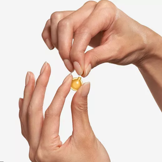 Elizabeth Arden Advanced Seramid Kapsül Günlük Gençleştirici Cilt Serumu 30 Adet
