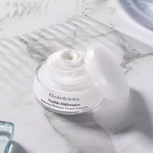 Elizabeth Arden Visible Difference Nemlendirici Cilt Kremi 75ml