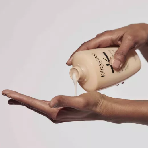 KERASTASE Curl Manifesto Bain Hydratation Douceur Bukle Belirginleştirici Nemlendirici Şampuan 250ml