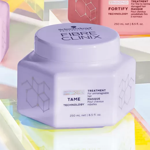 Schwarzkopf Fibre Clinix De-Frizz Asi ve Kabarık Saçlar İçin Düzleştirici Kür Maske 250ml