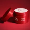 Wella Ultimate Repair Yıpranmış Saçlar İçin Onarıcı Güçlendirici Nemlendirici Maske 150ml