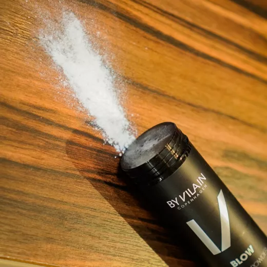 By Vilain Blow Güçlü Tutucu Hacimlendirici Mat Pudra 20g