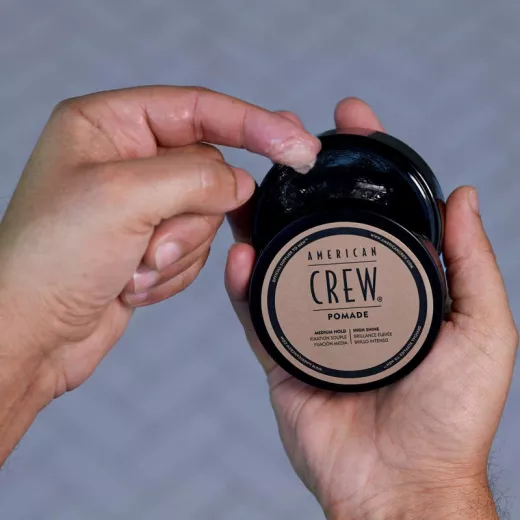 American Crew Pomade Orta Tutucu Çok Parlak Wax 50gr