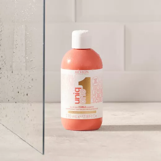 Uniq One Kıvırcık Saçlar İçin Bukle Belirginleştirici Bakım Şampuanı 230ml