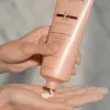 KERASTASE Discipline Fondant Fluidealiste Asi ve Kabarık Saçlara Düzleştirici Parlaklık Kremi 200ml