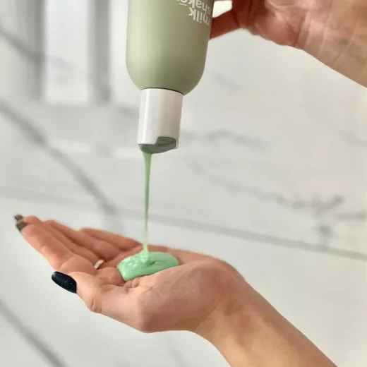 milkshake Deep Detox Saç ve Baş Derisi İçin Derin Temizleyici Şampuan 300ml